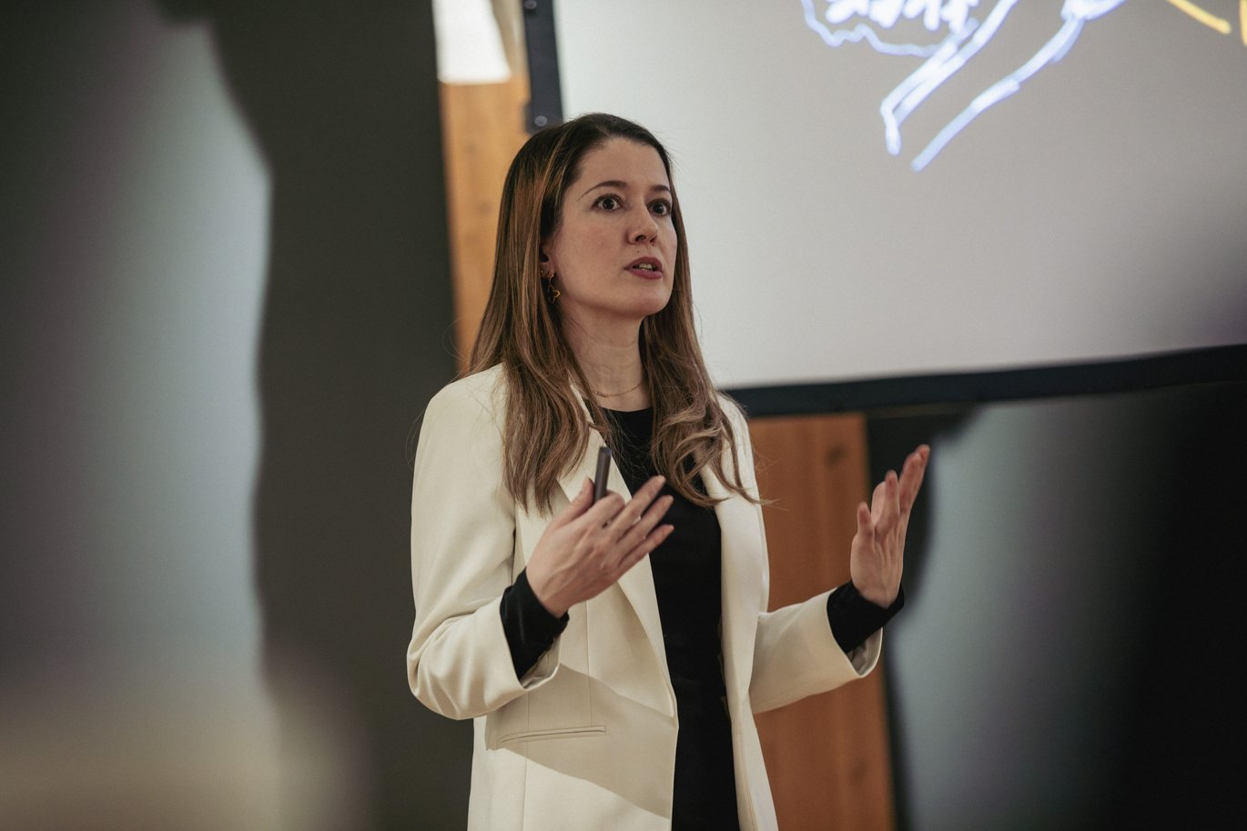 Andrea Moreno introduces the audience to the structure of the brain